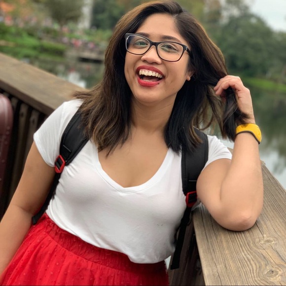 Meet your Posher, Jennifer - Picture 4 of 6